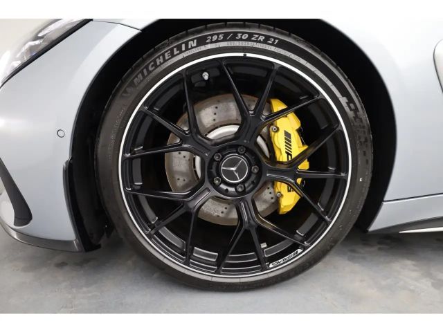 Mercedes-Benz AMG GT 4MATIC+ AMG Line Coupé