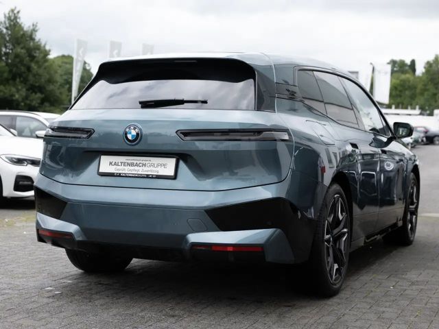 BMW iX xDrive xDrive40