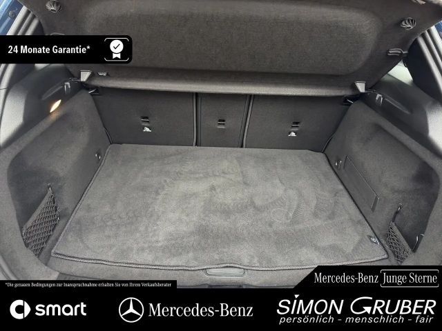 Mercedes-Benz B 200 AMG Line Sedan