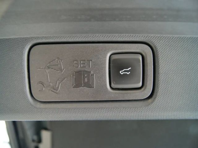 Ford Mustang Mach-E AWD GT