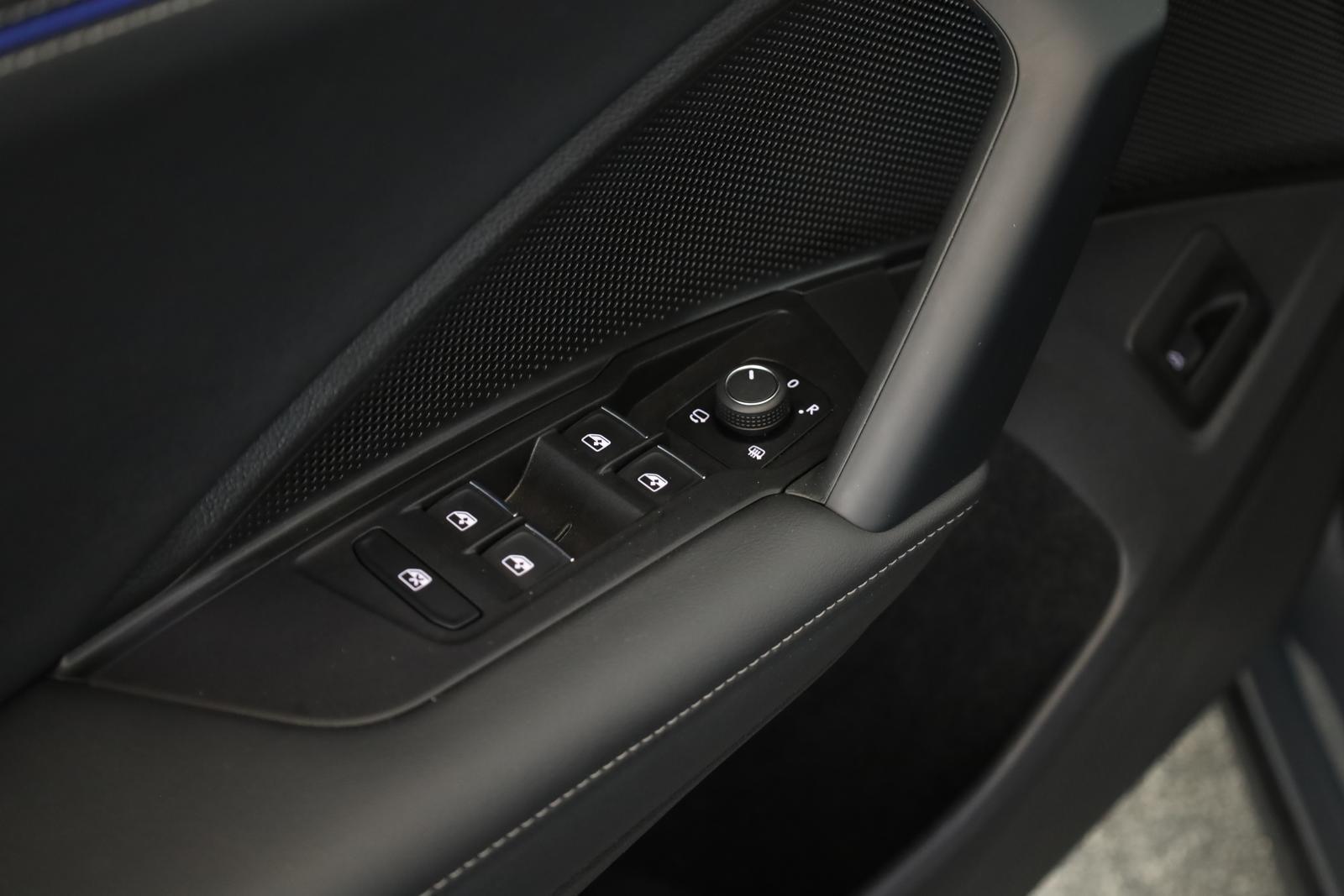 Volkswagen Tiguan 2.0 TSI DSG IQ.Drive R-Line