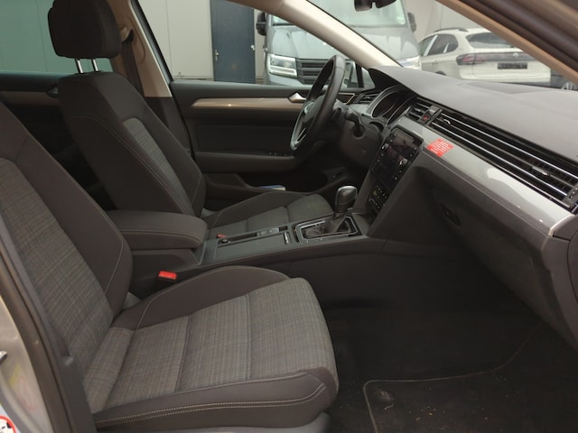 Volkswagen Passat 2.0 TDI Business DSG Variant