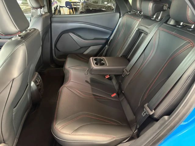 Ford Mustang Mach-E AWD Extended range