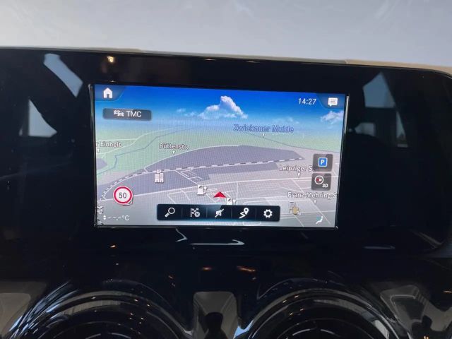 Mercedes-Benz GLA 180 GLA 180 d