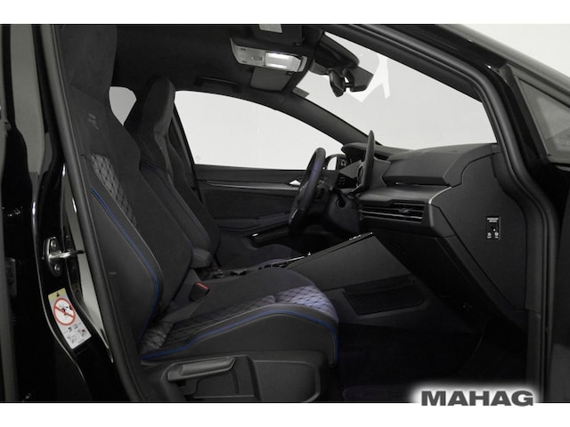 Volkswagen Golf 1.5 eTSI Golf VIII IQ.Drive