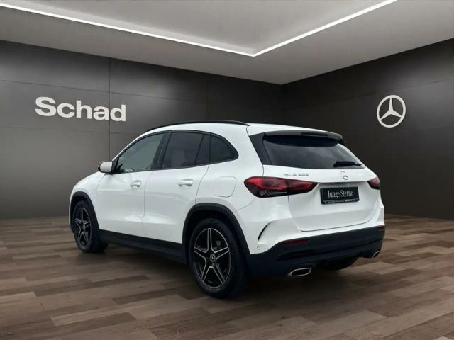 Mercedes-Benz GLA 200 AMG Line