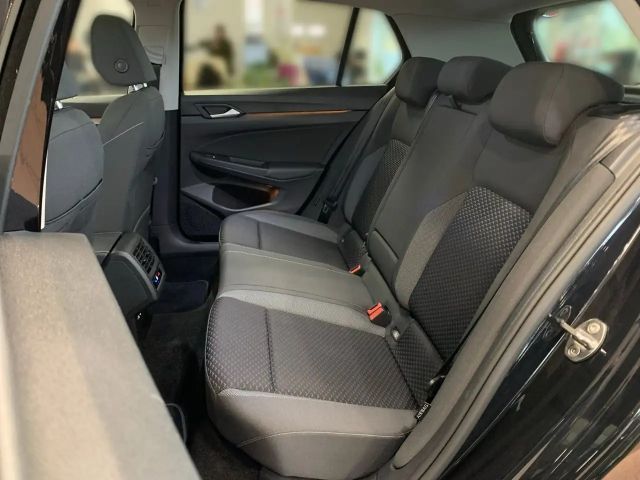 Volkswagen Golf 2.0 TDI DSG Golf VIII IQ.Drive