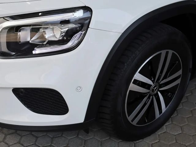 Mercedes-Benz GLB 180 Style