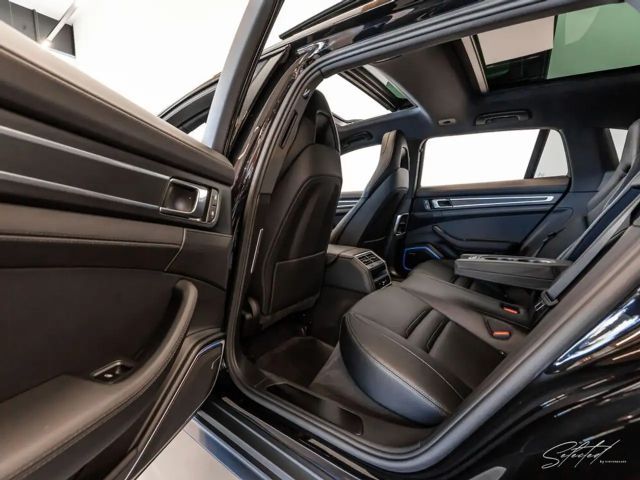 Porsche Panamera E-Hybrid