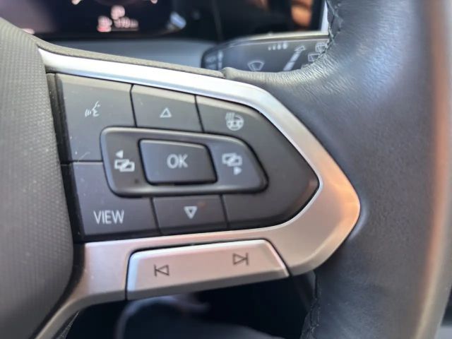 Volkswagen Golf 1.5 TSI Life Variant