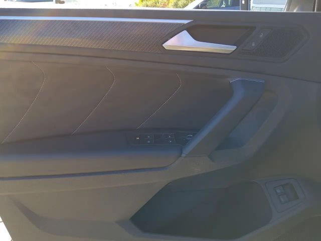 Volkswagen Tiguan R-Line eHybrid