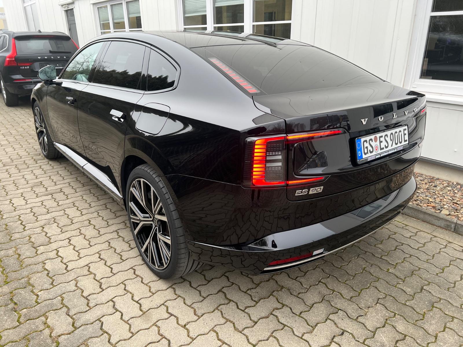 Volvo ES90 Extended range Single motor Ultra