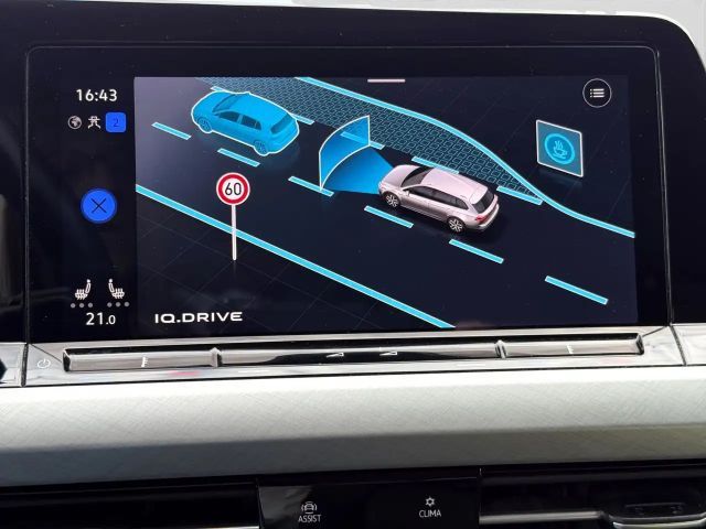 Volkswagen Golf DSG Life Variant