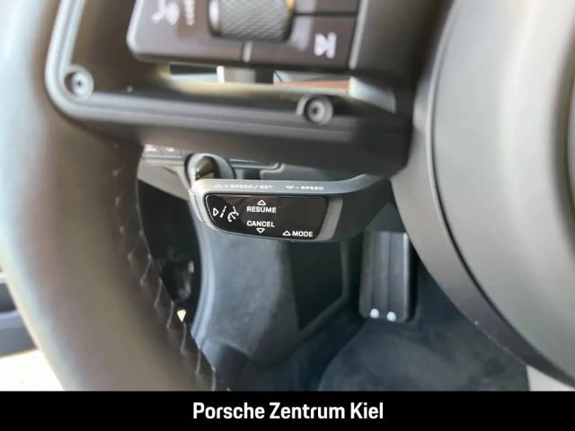 Porsche 992 4S Cabrio Carrera