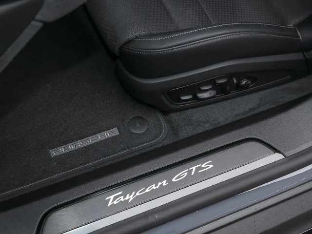 Porsche Taycan GTS Sport Turismo