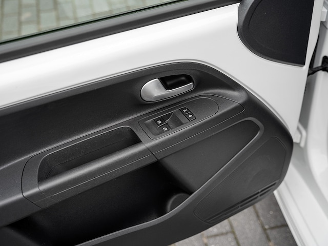 Volkswagen e-up! Plus Style