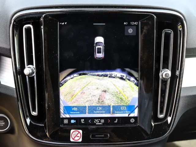 Volvo XC40 Dark Plus