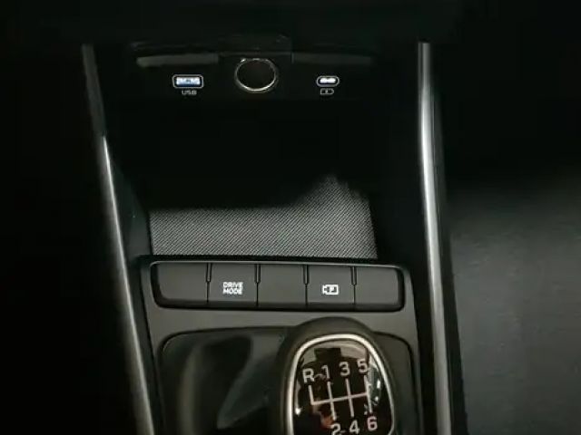 Hyundai Bayon Select