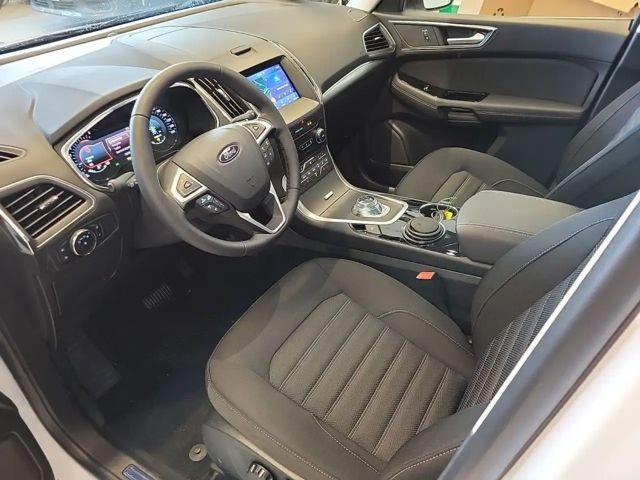 Ford Galaxy Titanium