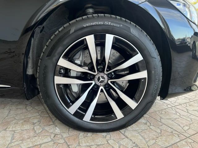 Mercedes-Benz S 500 4MATIC Sedan