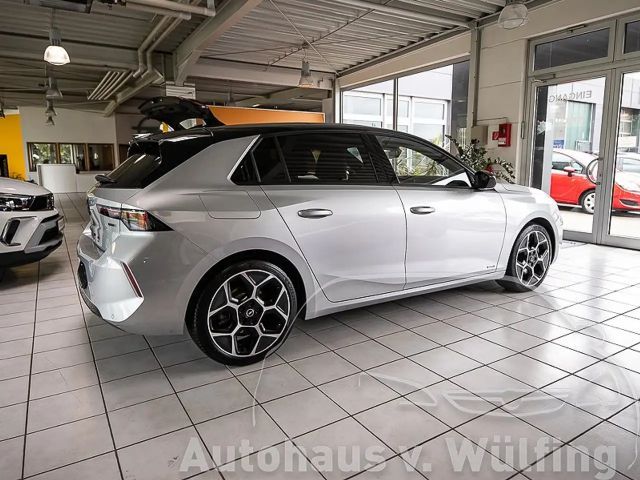 Opel Astra Hybrid Innovation Ultimate