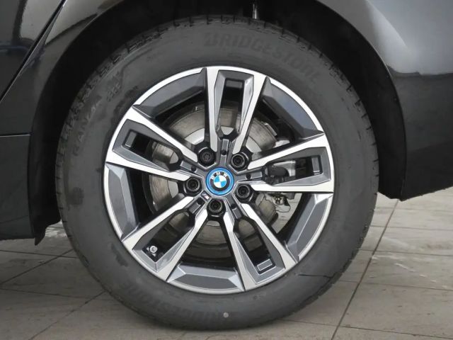 BMW 225 Active Tourer xDrive