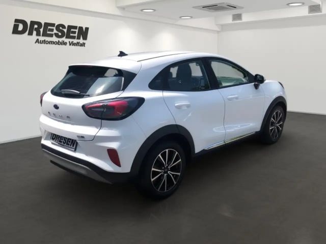 Ford Puma EcoBoost Titanium