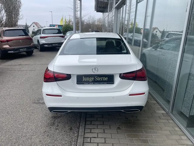 Mercedes-Benz A 180 Progressive