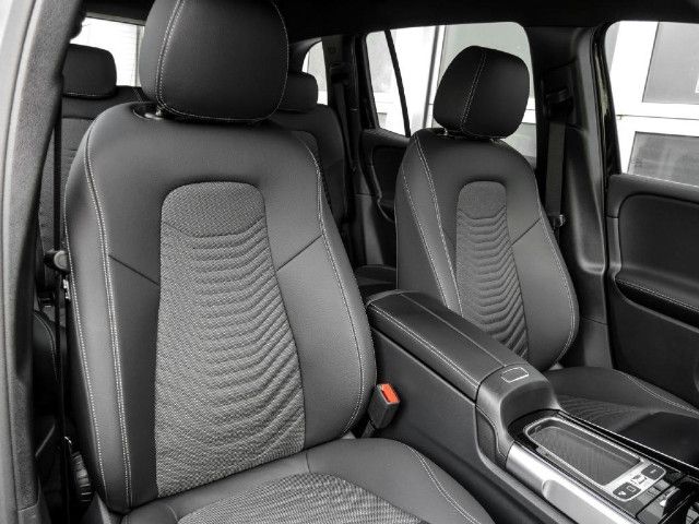 Mercedes-Benz GLB 200 GLB 200 d