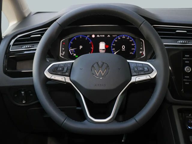 Volkswagen Touran DSG R-Line