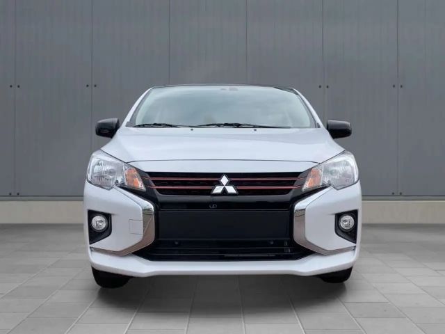Mitsubishi Space Star Star