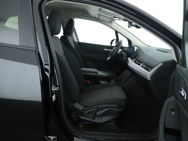 BMW 218 218d Active Tourer Sedan