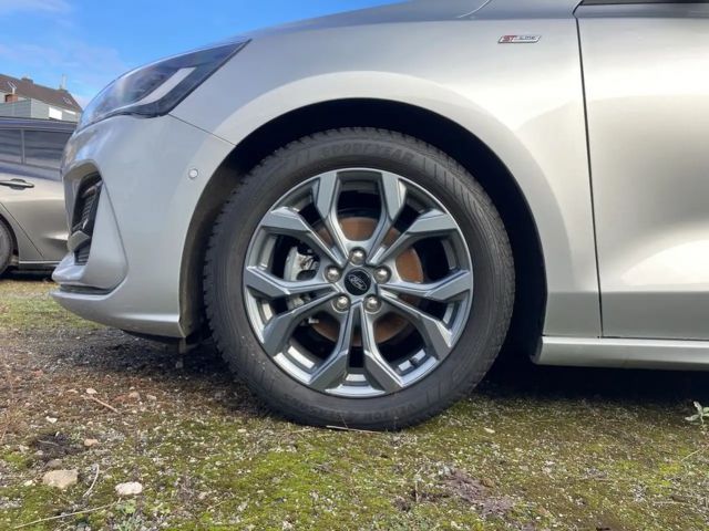 Ford Focus EcoBoost ST Line Wagon