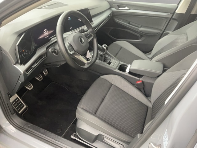 Volkswagen Golf 1.5 TSI Golf VIII Pro