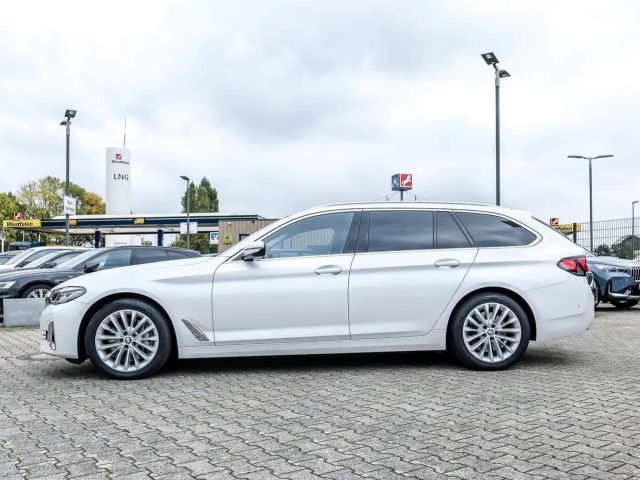 BMW 540 540d Luxury Line Touring xDrive
