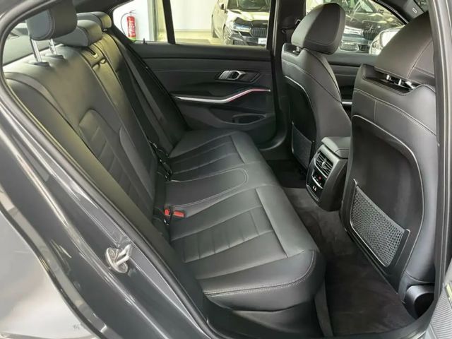 BMW 320 320d Sedan xDrive