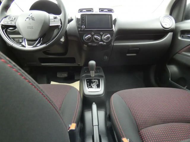 Mitsubishi Space Star Star