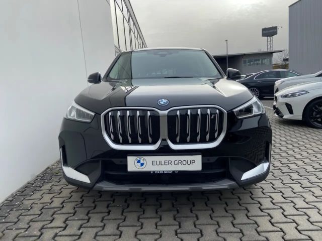 BMW iX1 xDrive