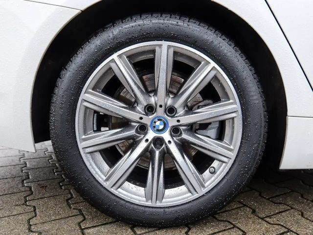 BMW 530 530e Touring