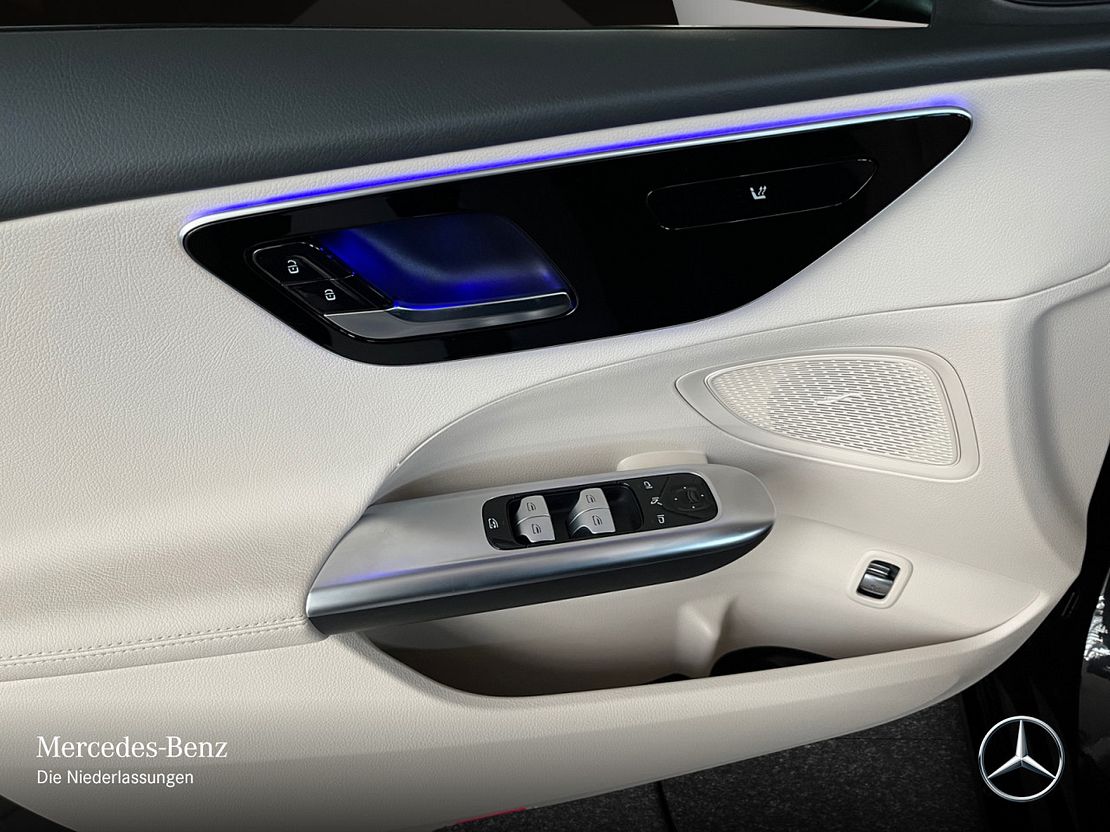 Mercedes-Benz C 180 Sedan