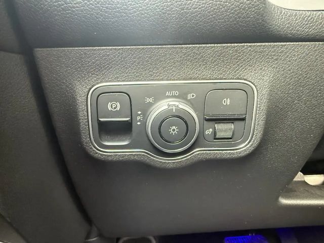 Mercedes-Benz GLB 200 GLB 200 d Progressive