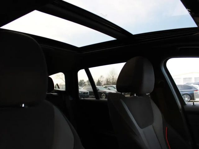 BMW 330 330e M-Sport Touring xDrive