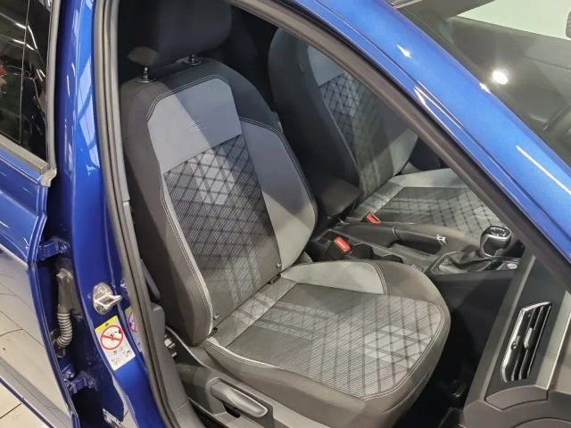 Volkswagen Taigo DSG R-Line