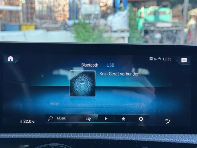 Mercedes-Benz CLA 200 °Shzg°Navi°TWA°Spur°RFK°BT