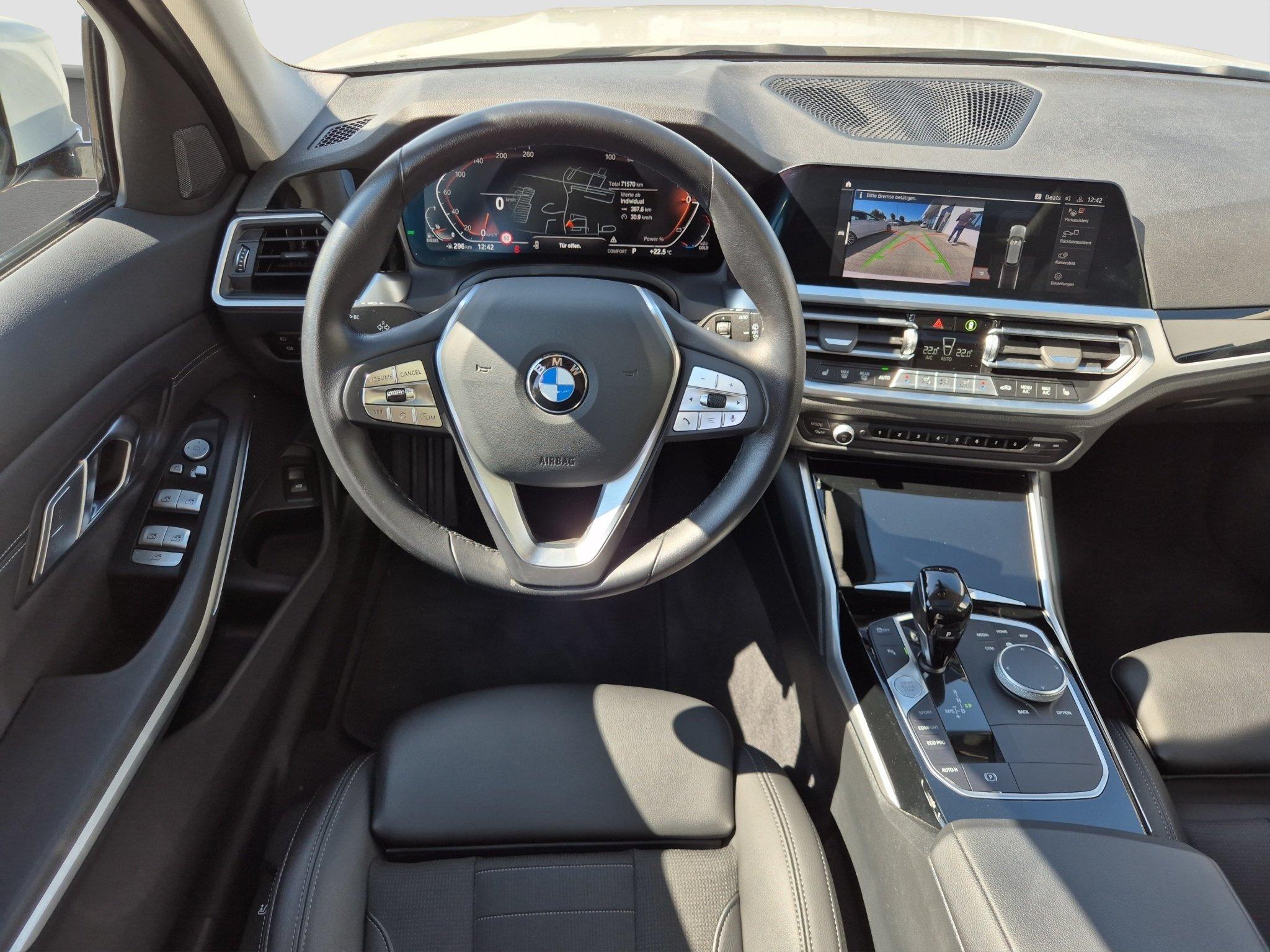 BMW 330 330d Touring xDrive