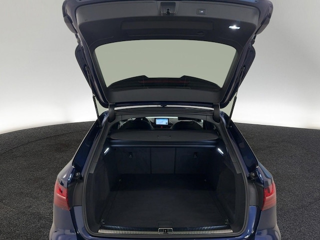 Audi A4 40 TFSI Avant S-Line S-Tronic