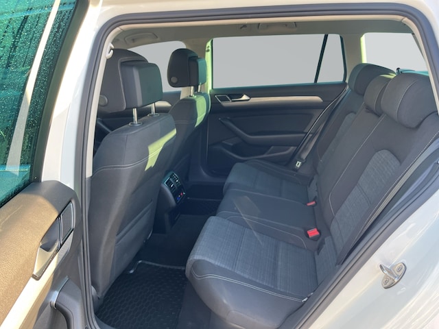 Volkswagen Passat 1.5 TSI Business Variant