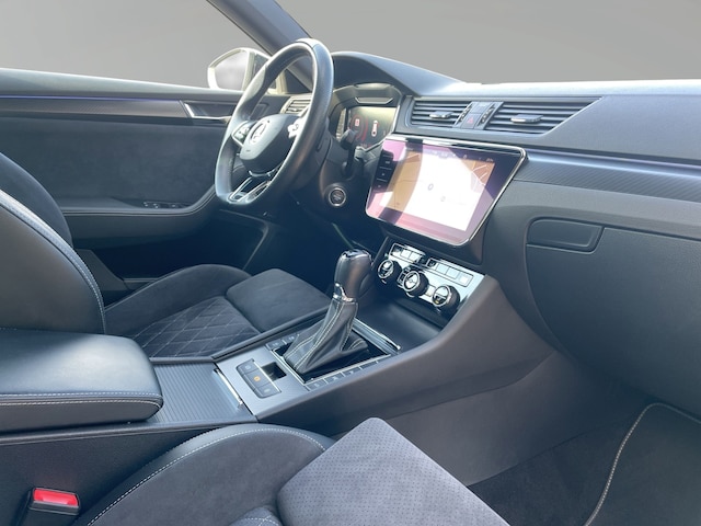 Skoda Superb 4x4 Combi Sportline