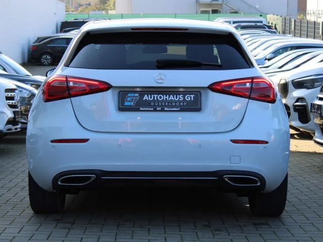 Mercedes-Benz A 180 /Sitzhzg/Kamera/Navi/Spur/Tempomat/AHK