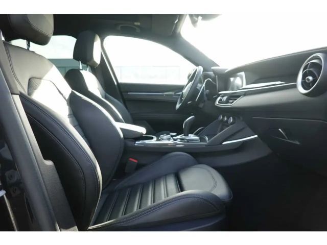 Alfa Romeo Stelvio Q4 Quadrifoglio Turbo